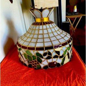 Stunning Tiffany lamp